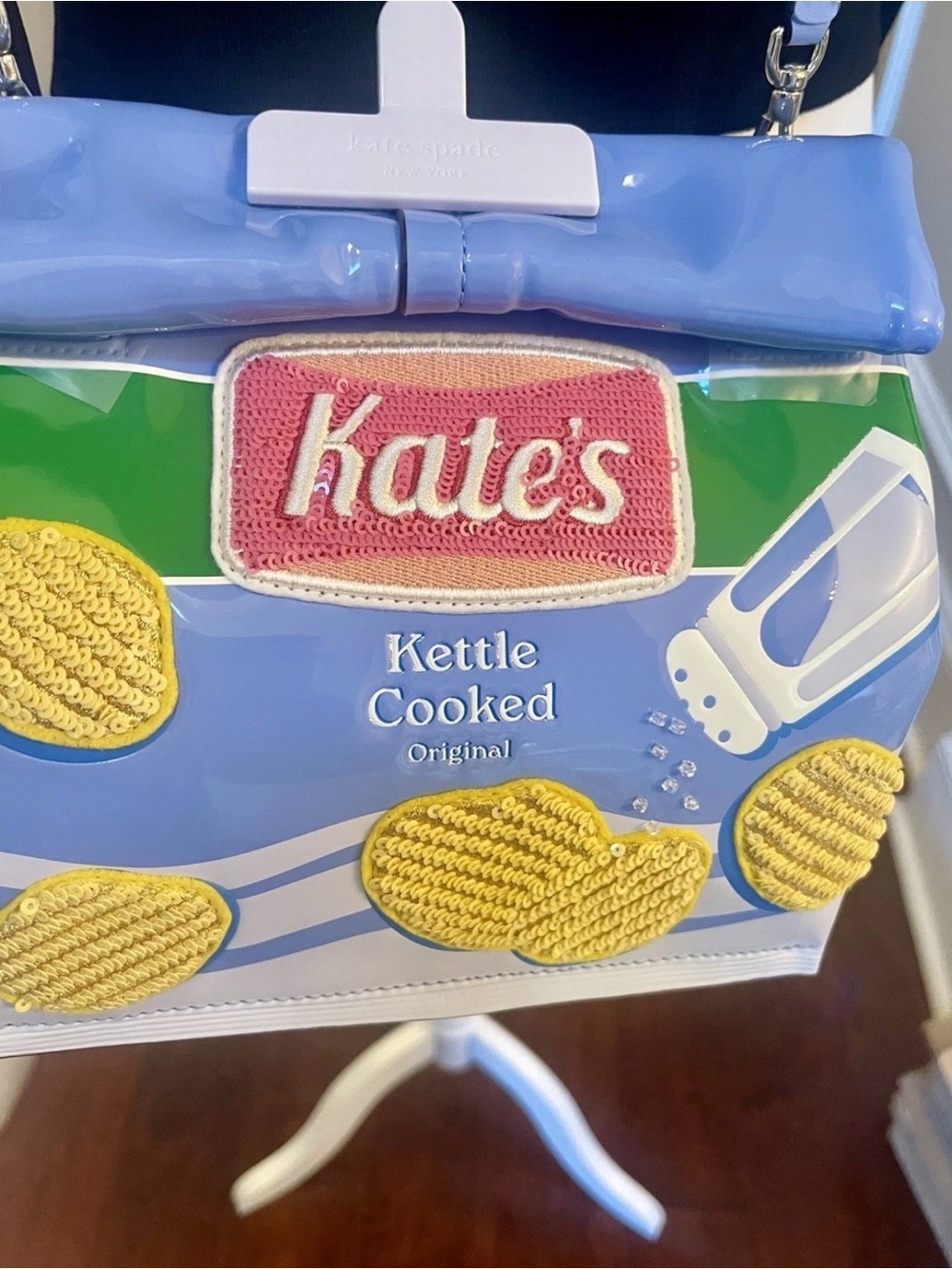 Nwt Kate spade snack time 3D chip crossbody bag - Picture 5 of 14